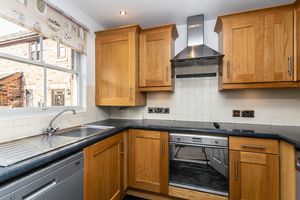 Kitchen- click for photo gallery